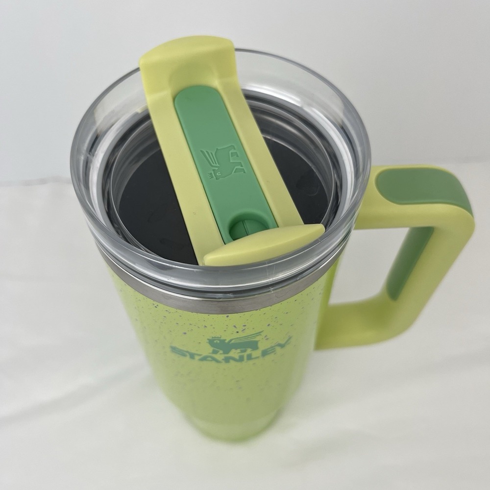 Stanley Flowstate Quencher H2.0 Tumbler Cup 30 oz Green Citron Speckle‎ W/ Lid - Picture 3 of 9